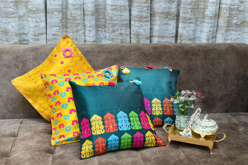 GREE YELLOW MIX AND MATCH CUSHION COVER